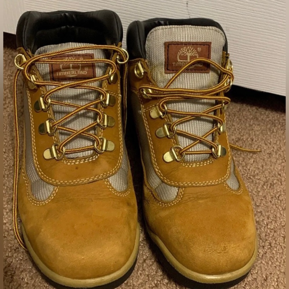 ⭐️HOST PICK⭐️ Timberland Boy’s Field Boots size 6
